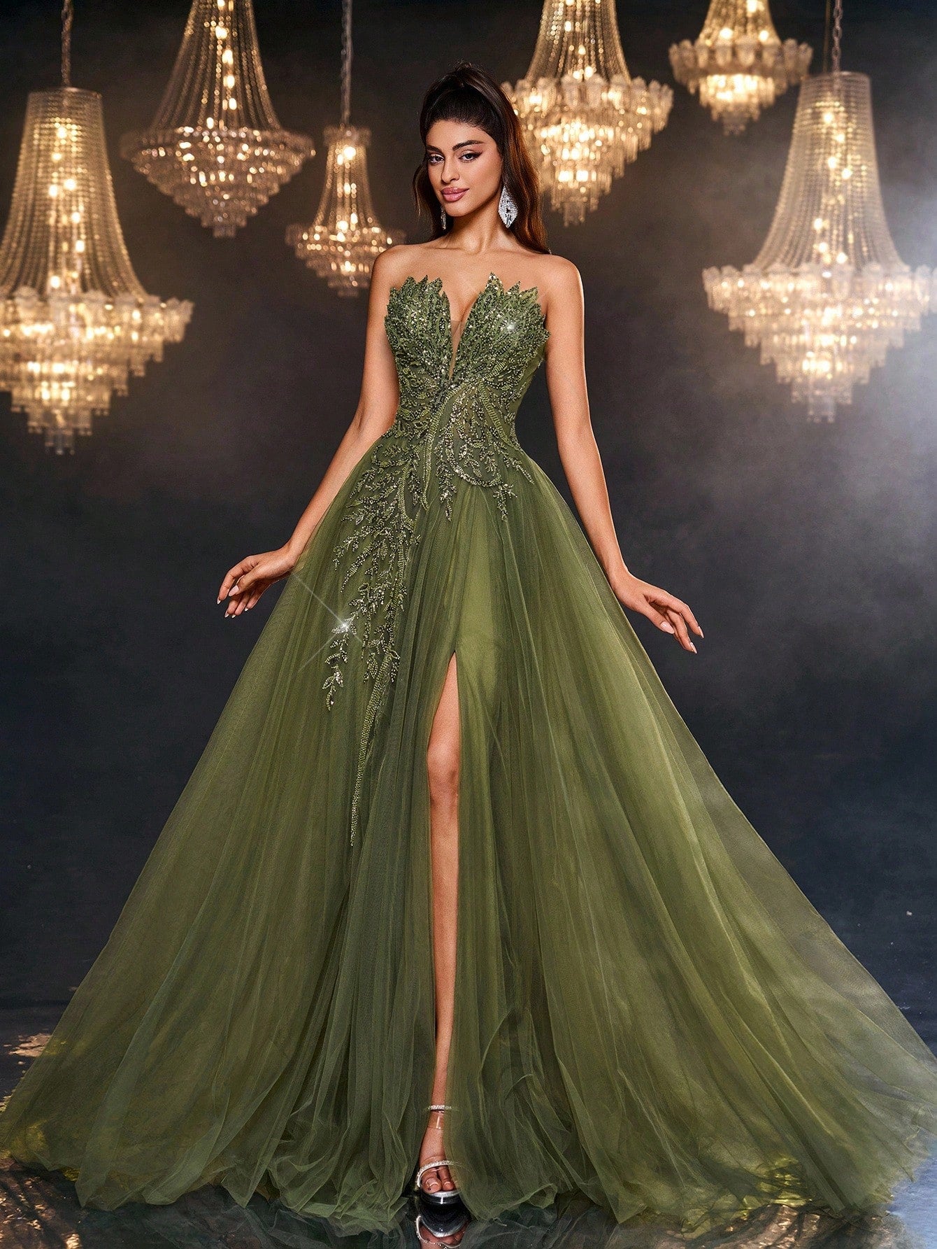 Luxury Green Beads Sequin Flower Pattern Evening Gown for Women – Adjustable Back Straps, Mesh Oversized Skirt for Weddings and Formal Events