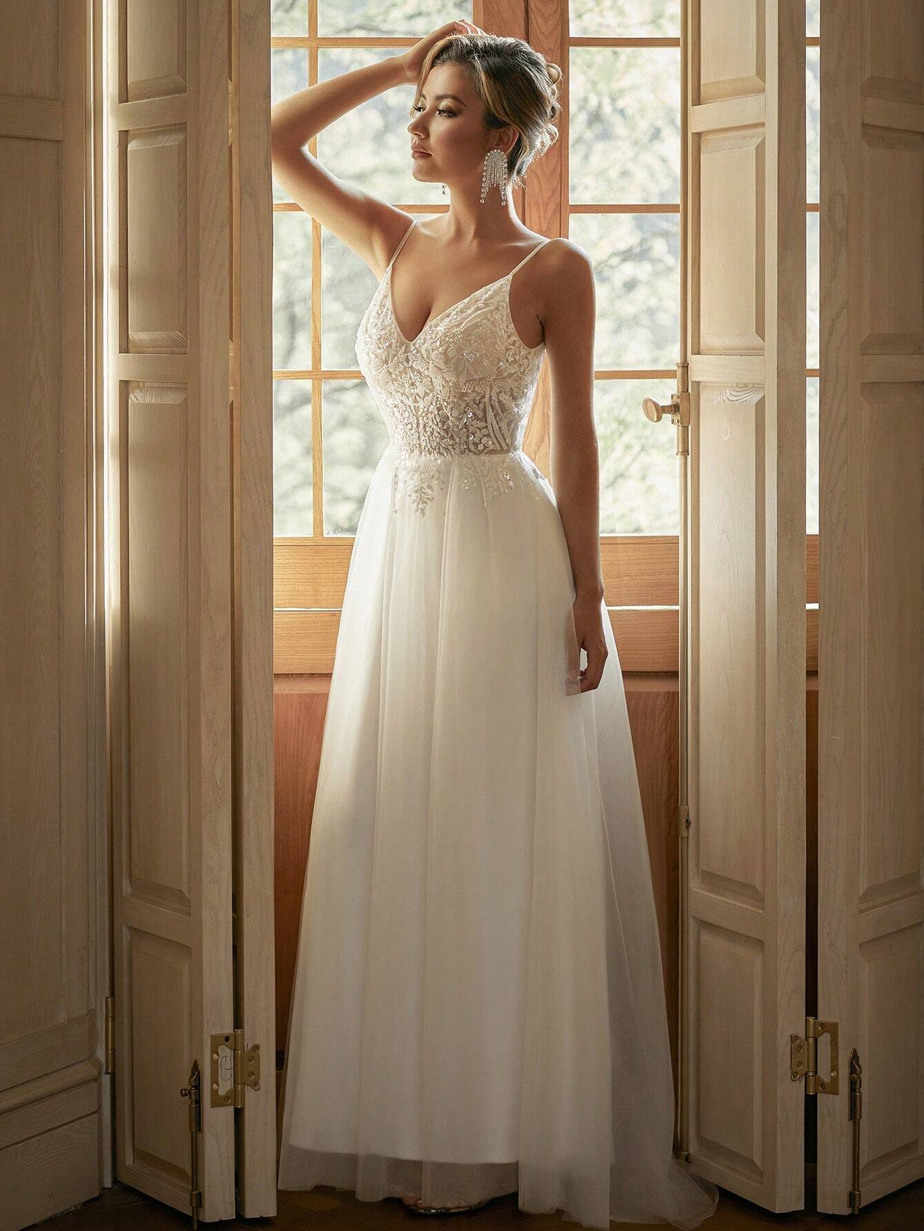 Women’s Floral Embroidered V-Neck Spaghetti Strap Mesh Wedding Dress – White Elegant Bridal Mesh Maxi Gown