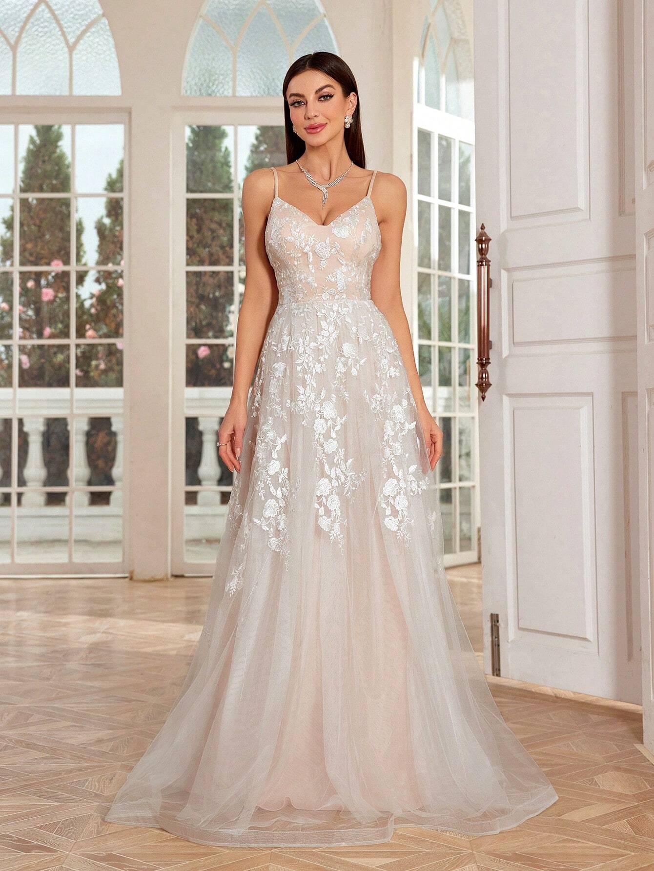 Women’s Romantic Floral Lace Spaghetti Strap White Bridal Swing Dress – Elegant Mesh A-Line Wedding Gown