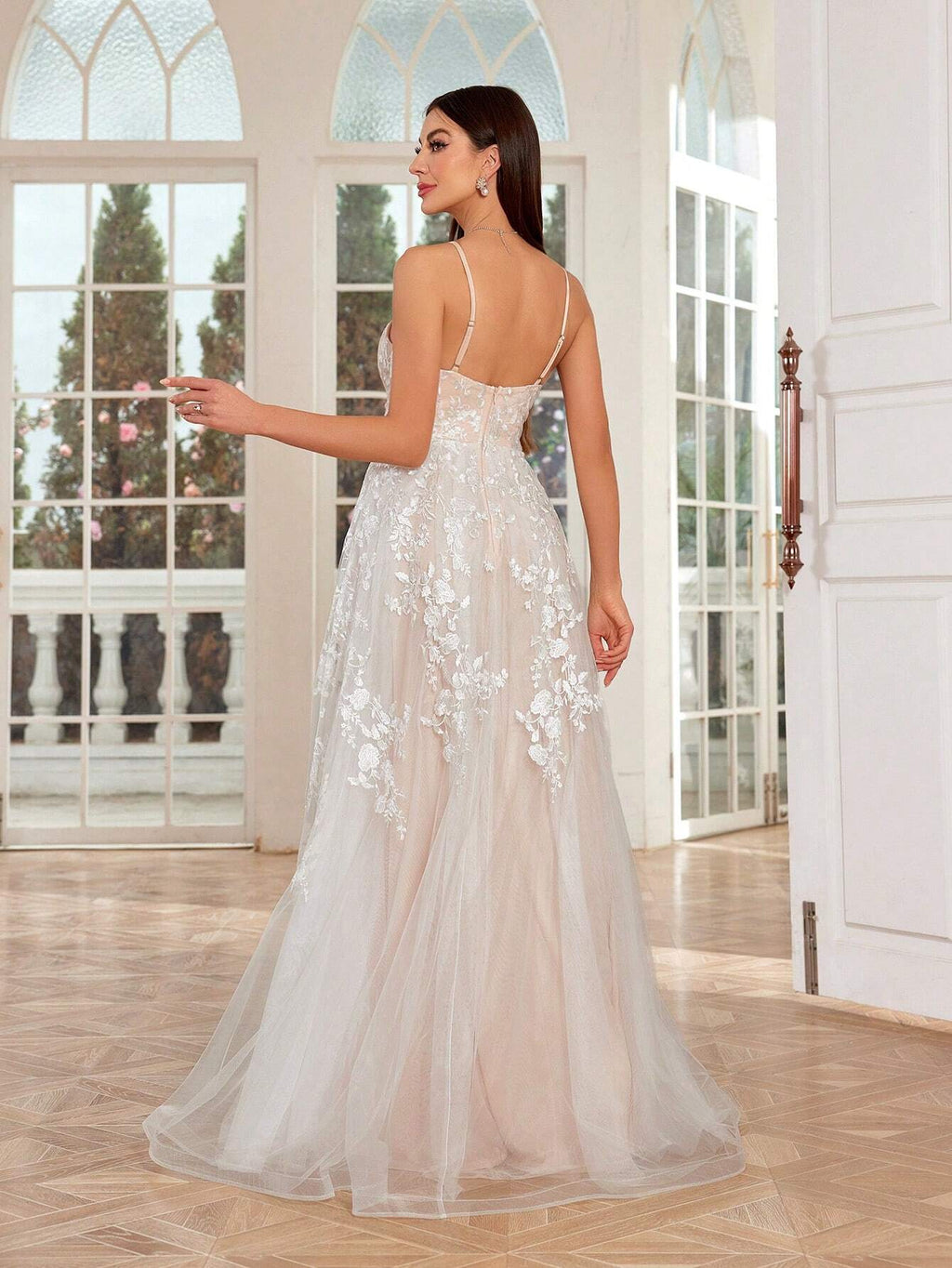 Women’s Romantic Floral Lace Spaghetti Strap White Bridal Swing Dress – Elegant Mesh A-Line Wedding Gown