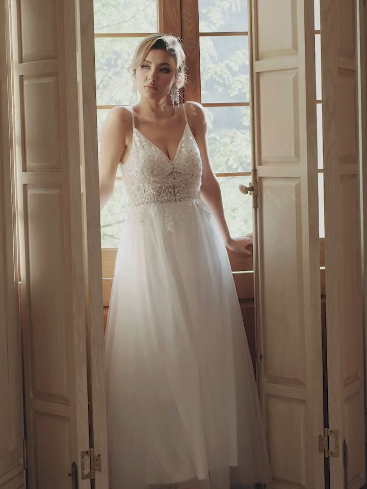 Women’s Floral Embroidered V-Neck Spaghetti Strap Mesh Wedding Dress – White Elegant Bridal Mesh Maxi Gown